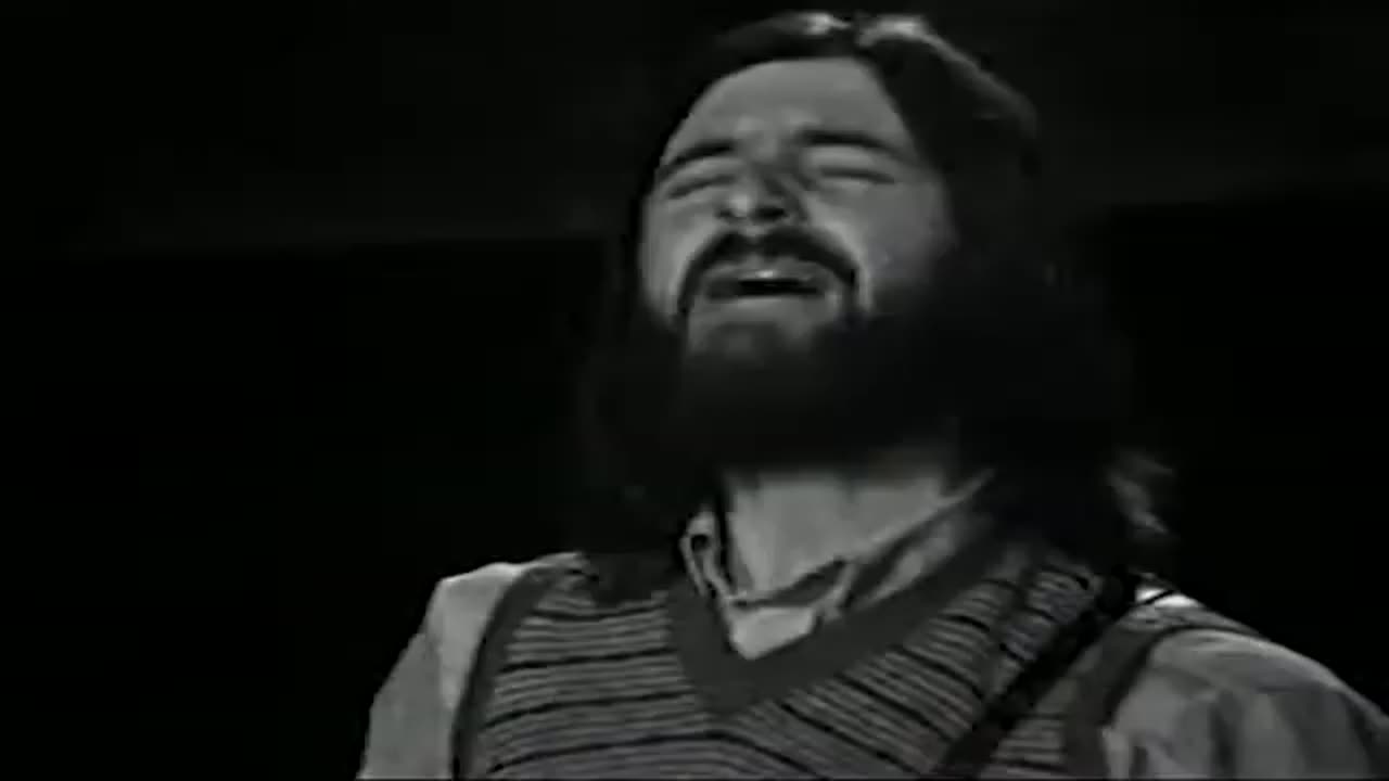 SOLERA ( - RECORRIENDO LAS CALLES DEL VIEJO PARIS