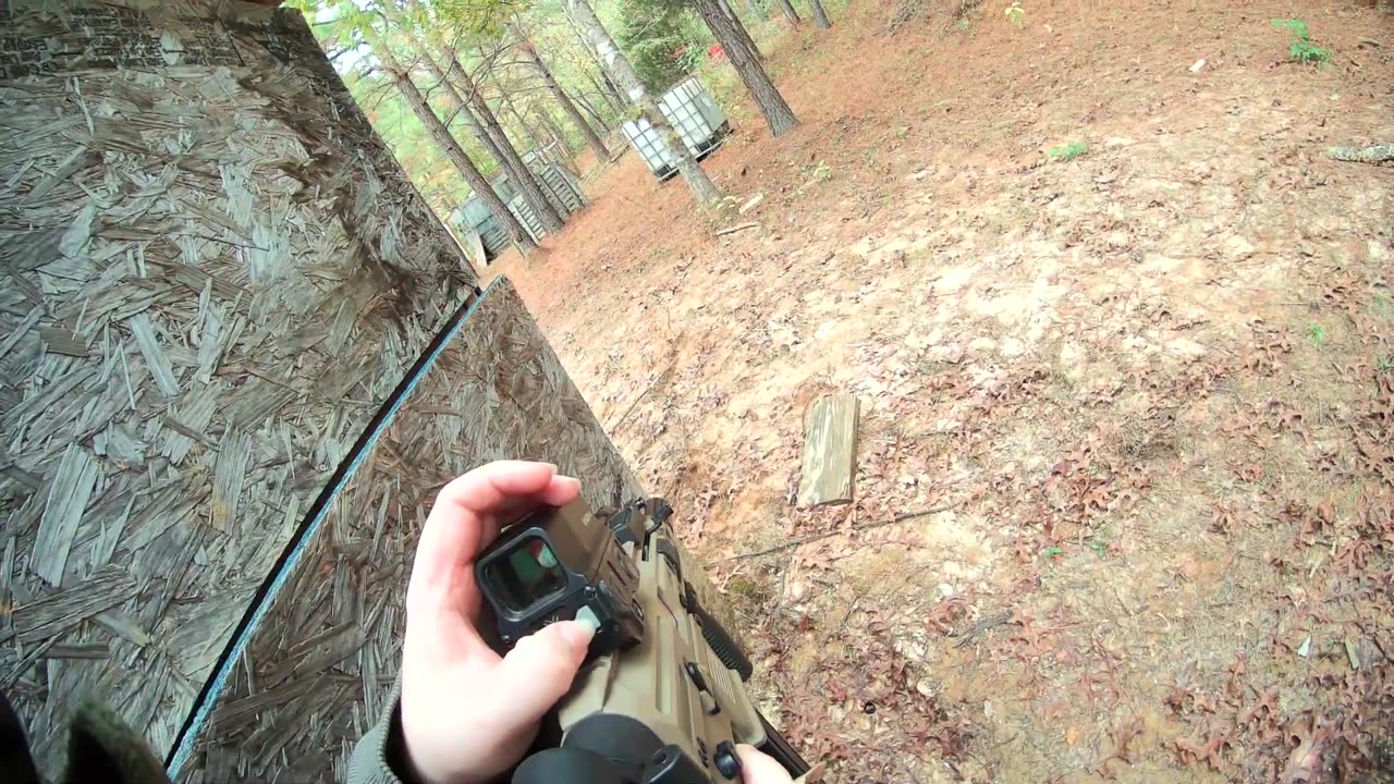 Someone gave the Airsoft NOOB an SMG | TDM Sector 9 airsoft