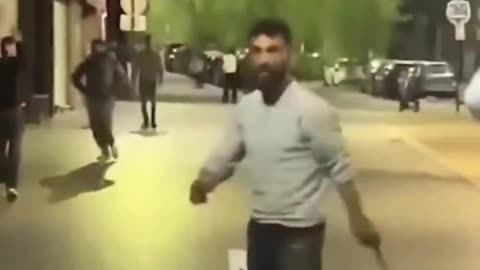 Pakistani with machete in Belgium
