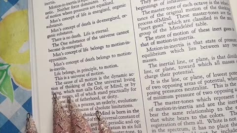 THE UNIVERSAL ONE by WALTER RUSSELL ALL LIFE IS IMMORTAL LIFE.