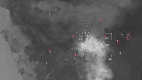 💥🚗 Ukraine Russia War | Russian Strike Hits Clustered Ukrainian Vehicles with Soldiers Nearby | RCF