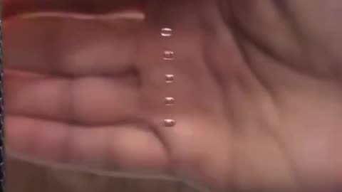 ACOUSTIC LEVITATION