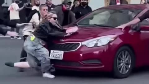 STUPID IDEAS - VOL. 432: ICE PROTESTS