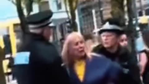 Christian woman arrested in UK