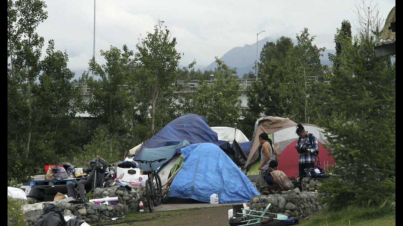 Fail Anchorage Streets Littered With Homeless As Trump-Putin Summit Nears