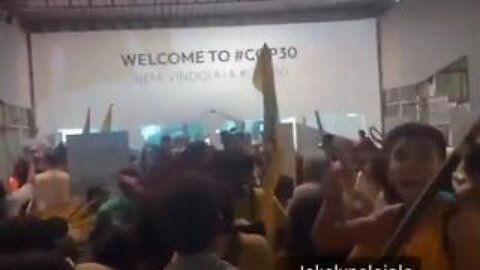 Thousands of Brazilian Protestors Storm COP 30 Climate Change Conference