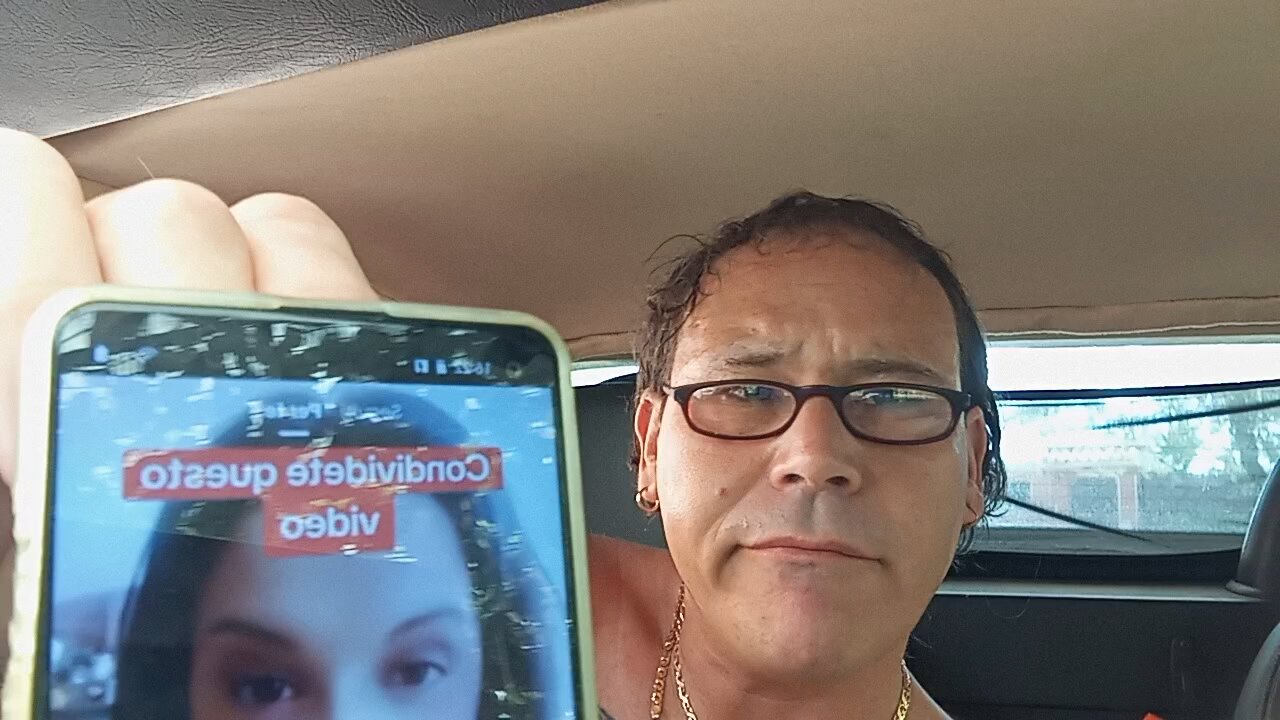 I POLITICI FANNO BENE‼️