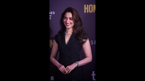 A cute girls dancing and showing his dancing moves