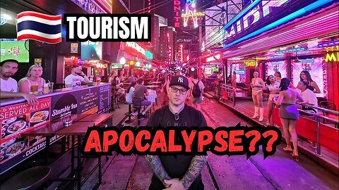 Attacked By A Ladyboy On Soi Cowboy | Bangkok Red Light District 🇹🇭