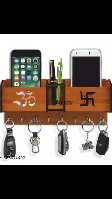 Elegant Wooden Keyholder | Minimal & Stylish Wall Décor"