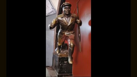 Площадь Революции пробуждается к новой жизни!