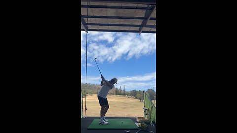 Range grind: start with 56°, groove the 7 iron, finish with bombs off the driver 🚀