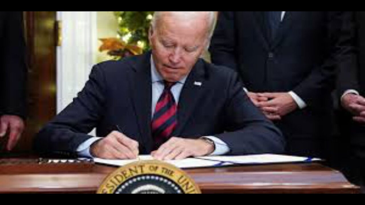 Trump Appears to Confirm That Michelle Obama Illegally Used Biden’s Autopen to Issue Pardons