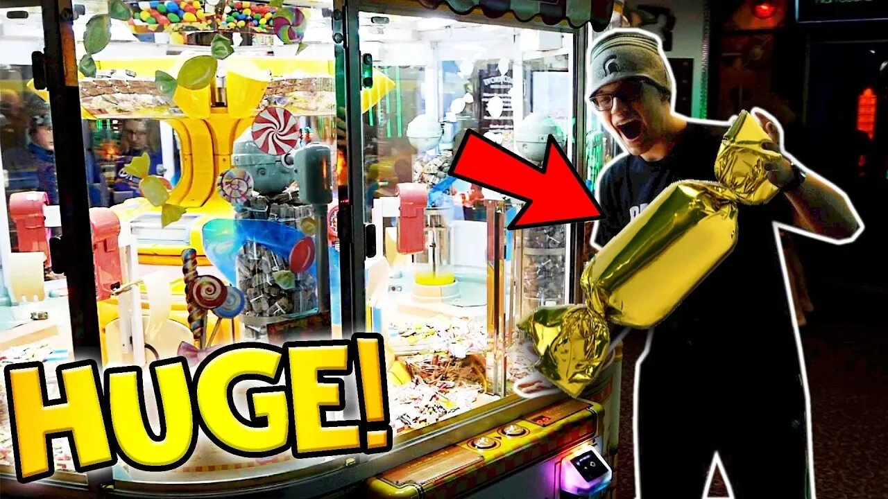 BIGGEST CANDY CLAW MACHINE EVER!