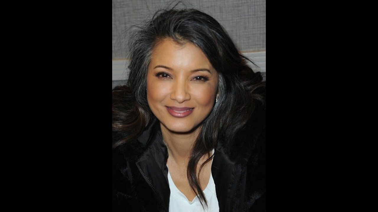 Cross kick Studio Films Kelly HU Moore Model 125