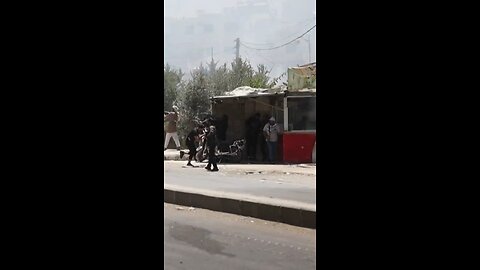 Clashes between Syrian tribes and Druze continue in the Sweida region of southern Syria.