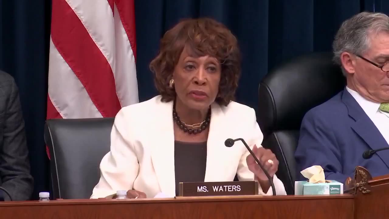 Treasury Secretary Scott Bessent just made Maxine Waters look like an absolute fool: