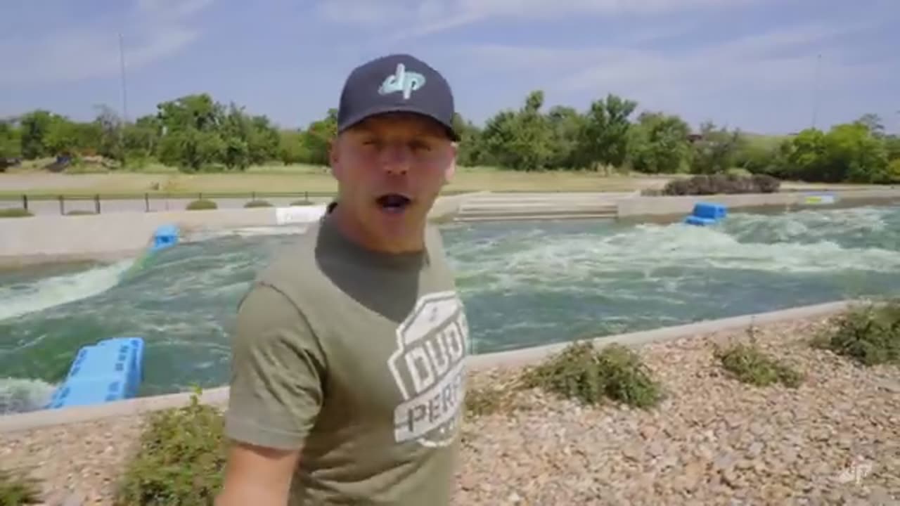 Incredible: Build A Raft Battle