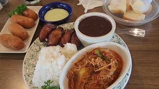 MEAL OF THE DAY DEDICATED TO CAFE PIQUE OWNER