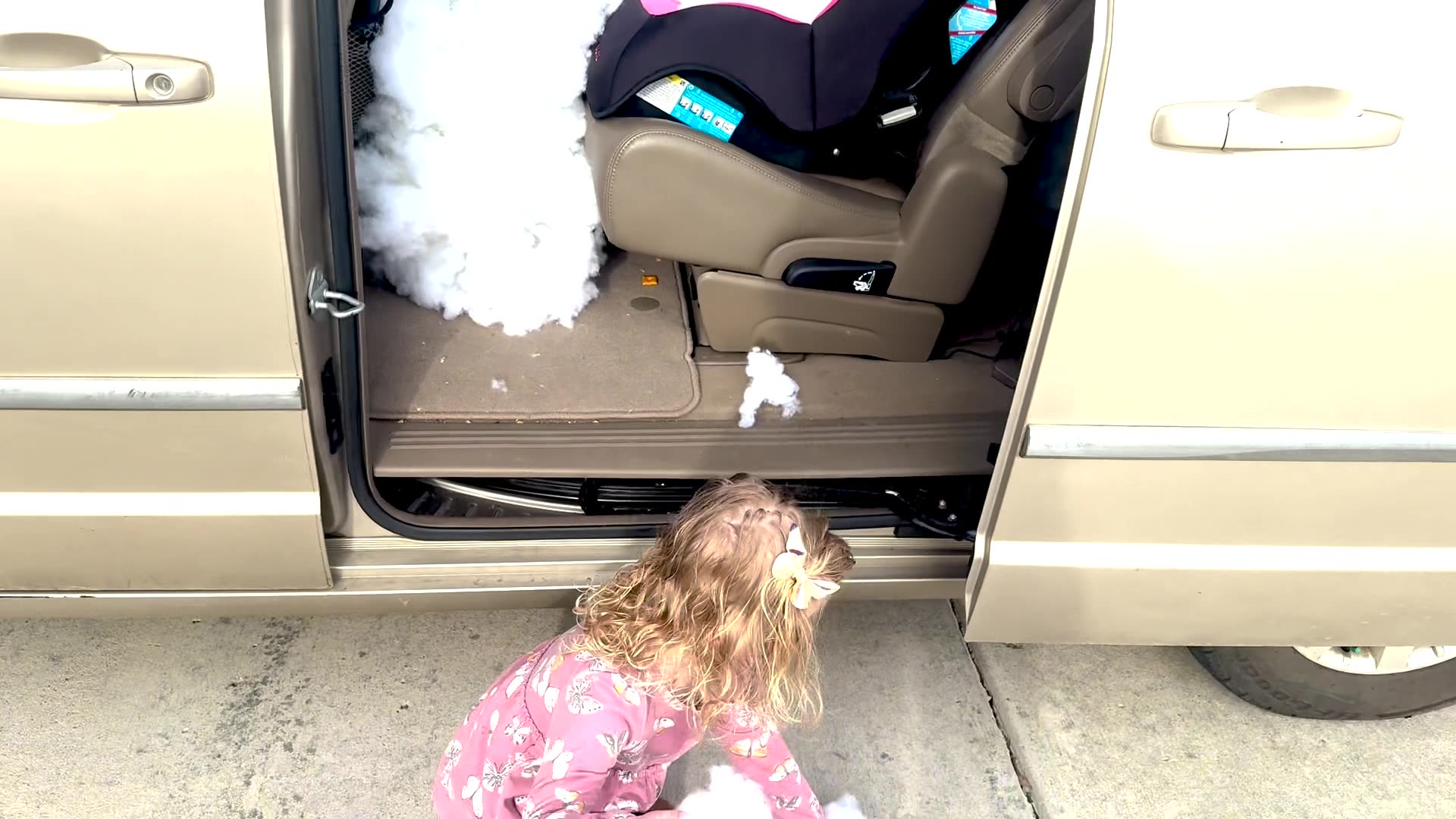 Dad Fills Car With Cotton