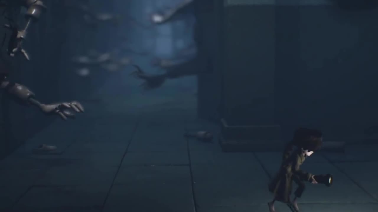 Running pass the hallway of Horror.