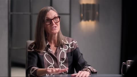 Bitcoin: Rules-Based Money? - Cathie Wood on DOAC #bitcoin #money #brettonwoods