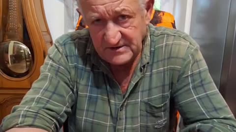 Jean-Louis nous parle des salaires -💰Le SMIC💰 [Flokossama]