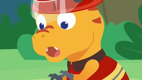 Rescuing a Trapped Baby Dinosaur – Must-See Heartwarming Moment!