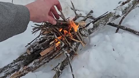 -18°F-28°C Surviving the Polar Vortex Overnight in a Snow Shelter_part2