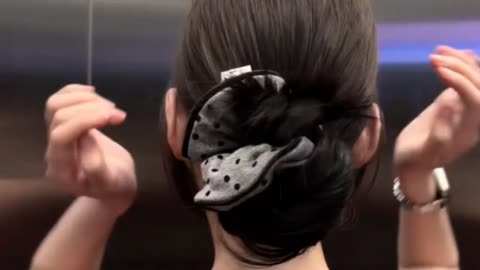 #大肠发圆 快速扎出＃低丸子头 #发型教程 #内容启发搜索