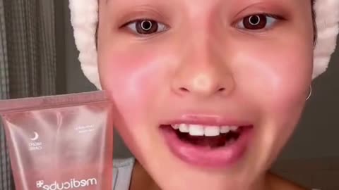 Wake Up Glowing ✨ | Medícube Night Mask Review 🌙