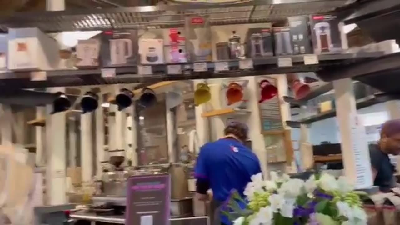 Exploring the Delicious Wonders of Reading Terminal Market II Philadelphia-Pennsylvania