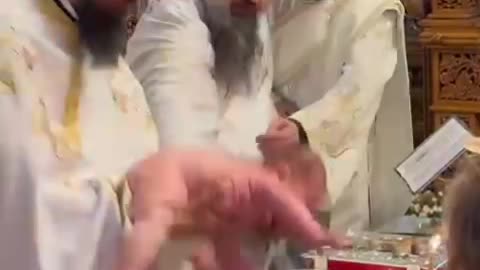 Ereticu Ecumenist HRISTOFOR face NEBOTEZ ca ARIENII SI EVNOMIENII, asa l-a invatat satana Calistrat