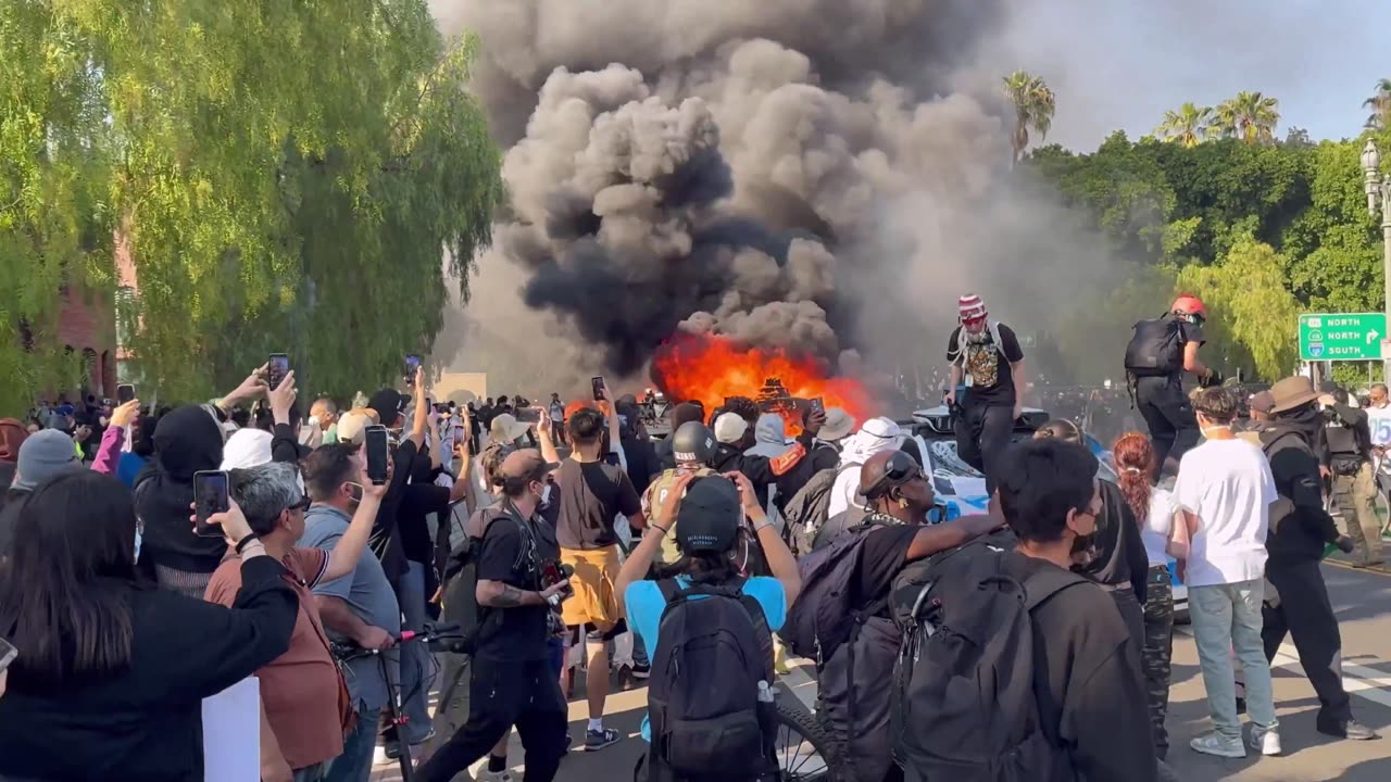 No law. No order. Only chaos. It’s Los Angeles