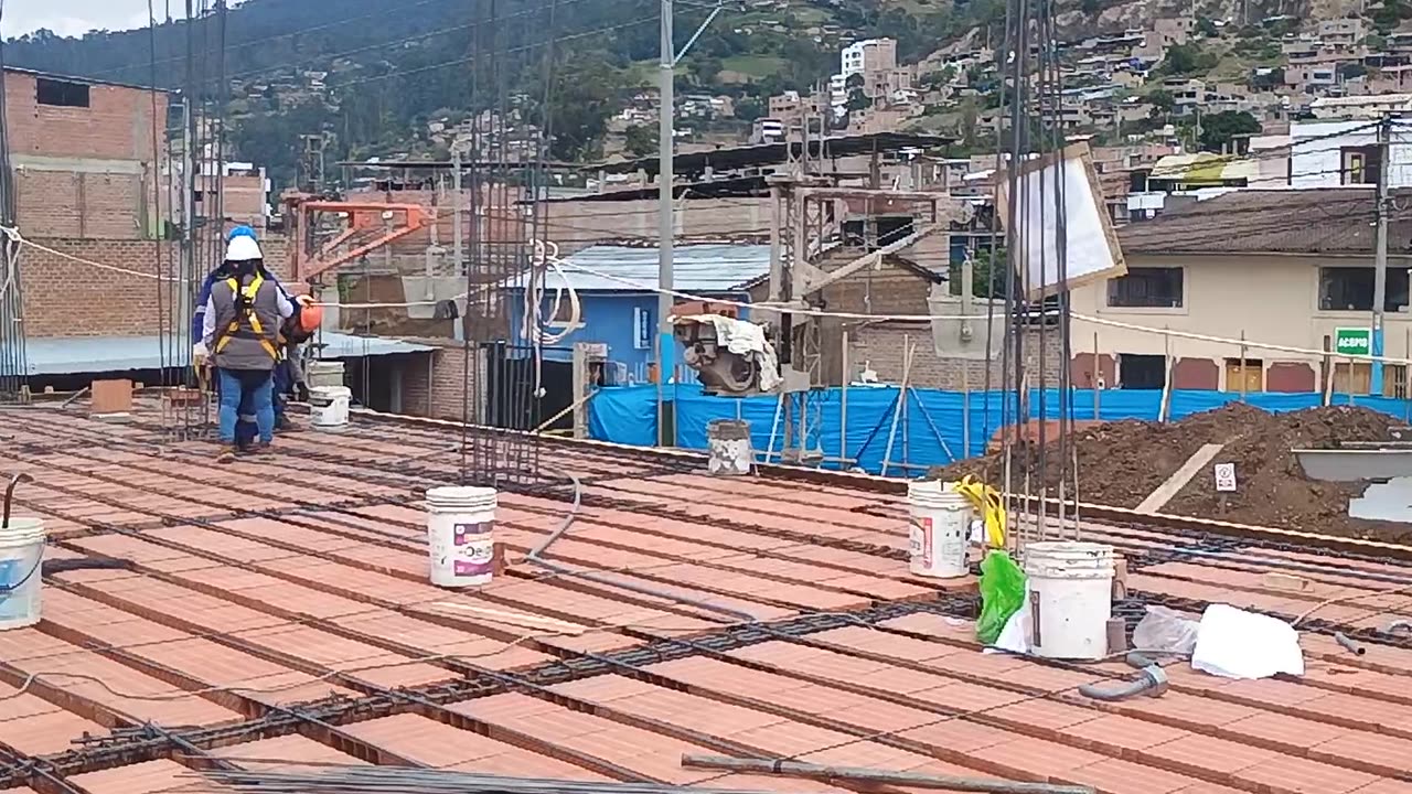 Listos para el vaciado de losa aligerada