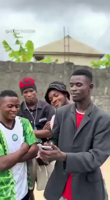 Eternal war: Samsung vs IPhone😁