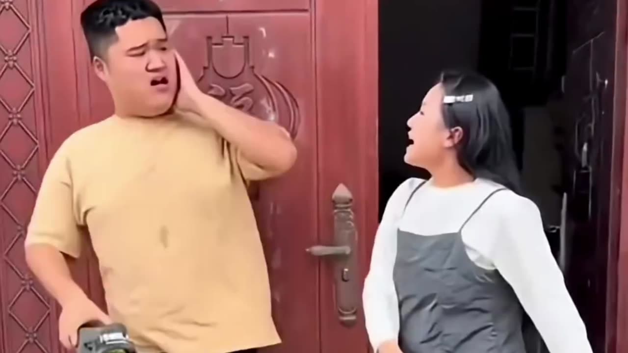 Mere Sath pariksha per kisne bandha