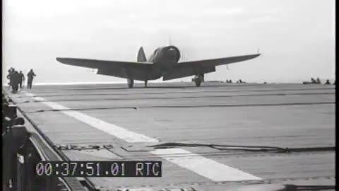 EXPERIMENTAL PLANE LAND... - EXPERIMENTAL PLANE LANDINGS, CRASHES, ABOARD USS CHARGER - 428-npc-1542