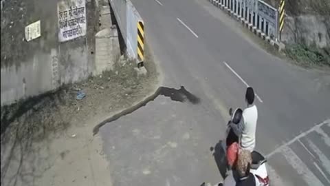Two Cars Collide – One Falls Into a Drain After Violent Crash!