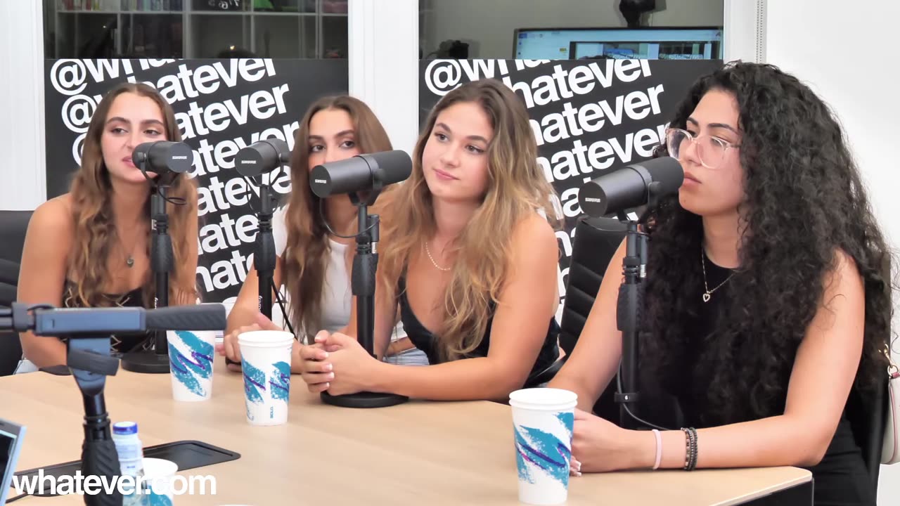 Why Men HATE Their GF Going To The Club