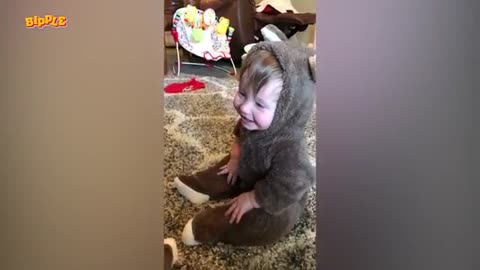 Funny baby video that you can't miss