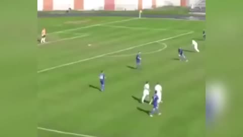 Funny Soccer Football Vines Goals Skills Fails (21)