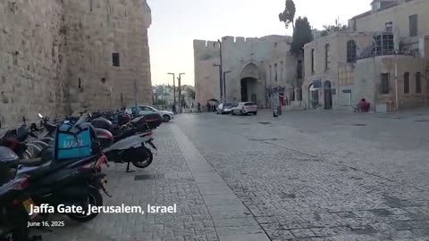 Jaffa Gate Closed & the Streets of Jerusalem Are Empty…