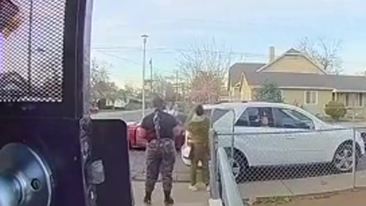 Shaquenta gets her gun
