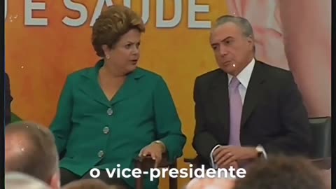 A diferença entre adesivos e batom? - 14 anos de prisão e obviamente, mais uma vez, depende de quem faz!