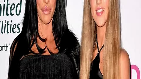 Katie Price Fumes Im Very Upset as She Breaks S