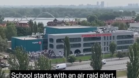 🛸💣 Ukraine Russia War | Kyiv Children Seek Shelter from Russian Air Raid | RCF