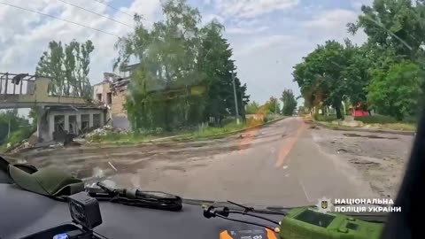 🚑🕊️ Ukraine Russia War | White Angel Volunteers Evacuate Stroke Victim in Pokrovsk | RCF