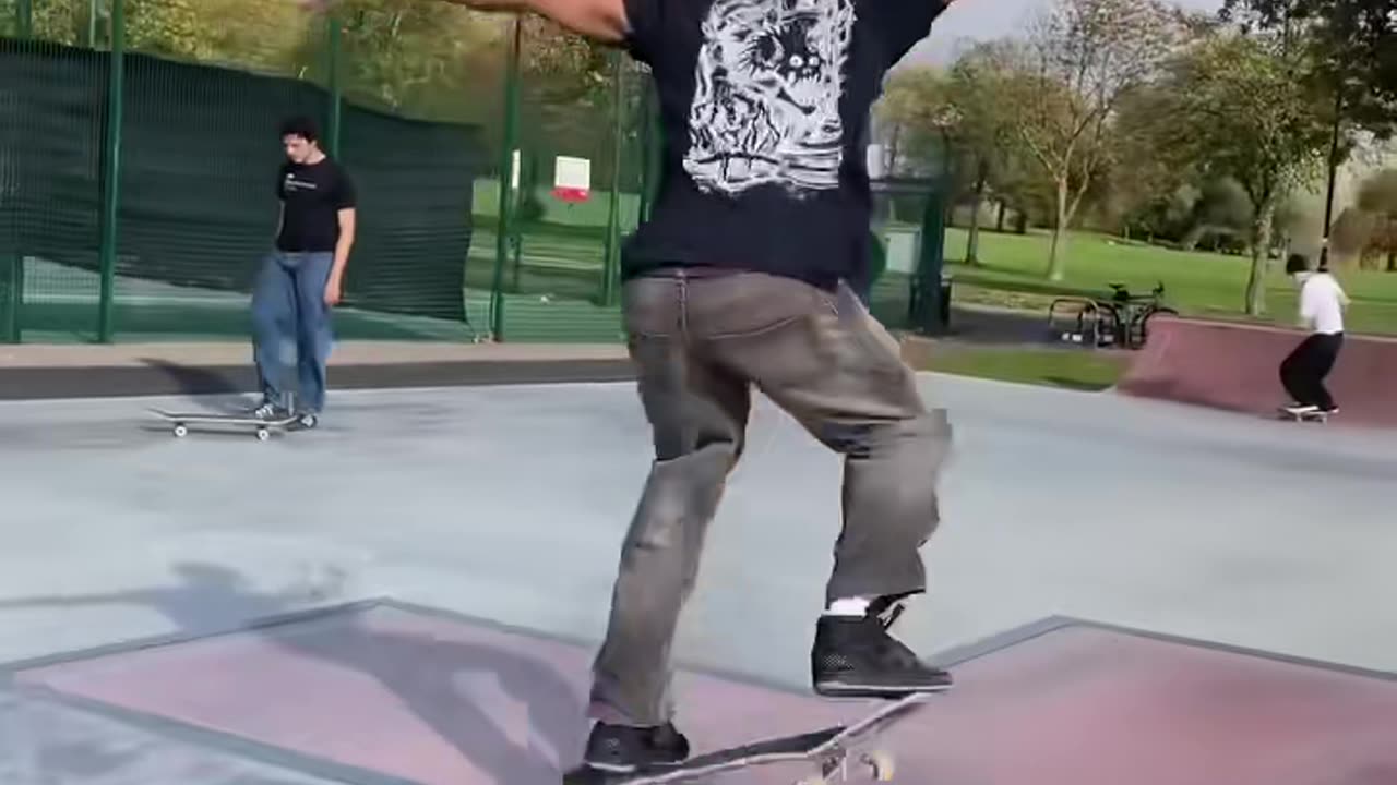 😍🔥 That Backside Flip Though! Insane Trick Alert | SkateNation