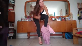 BACKBEND Split LIVE FUN GREASE MUSICAL SONGS